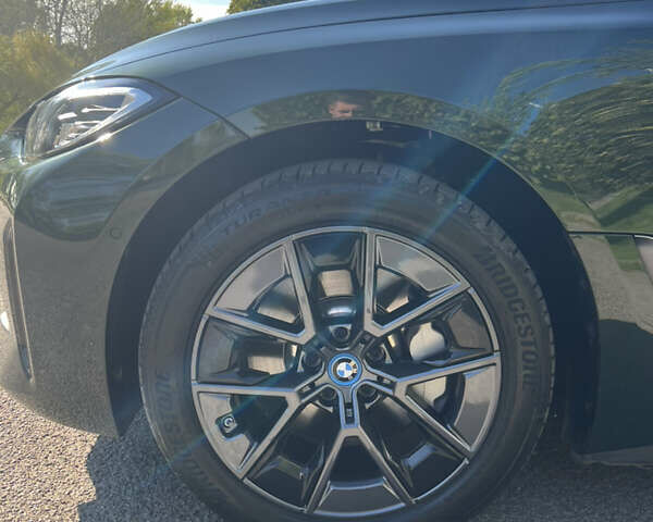Зелений БМВ i4, об'ємом двигуна 0 л та пробігом 2 тис. км за 35000 $, фото 10 на Automoto.ua