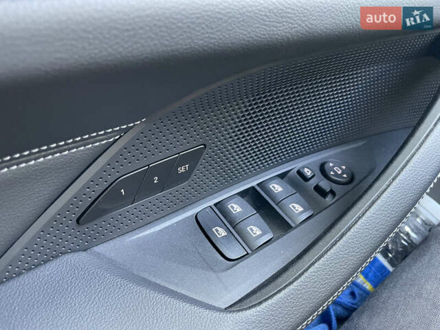 Зеленый БМВ i4, объемом двигателя 0 л и пробегом 27 тыс. км за 45900 $, фото 25 на Automoto.ua