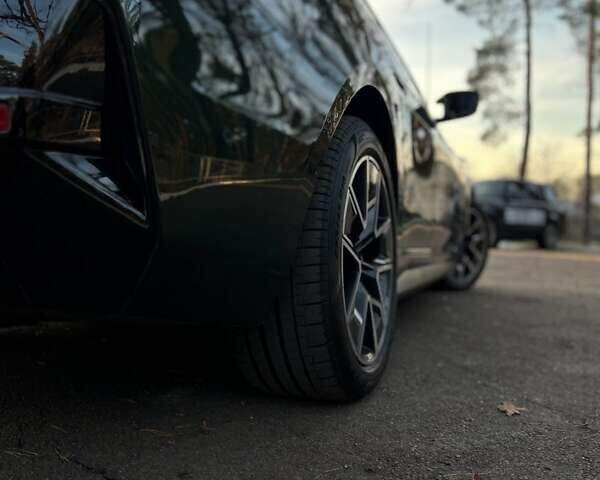 Зеленый БМВ i4, объемом двигателя 0 л и пробегом 47 тыс. км за 51700 $, фото 10 на Automoto.ua