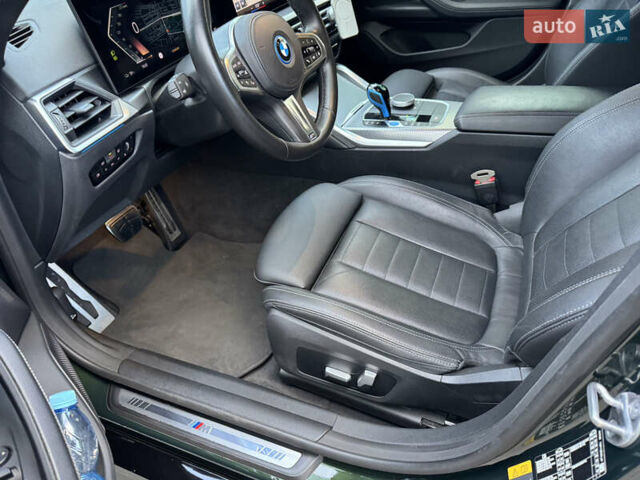 Зеленый БМВ i4, объемом двигателя 0 л и пробегом 27 тыс. км за 45900 $, фото 21 на Automoto.ua