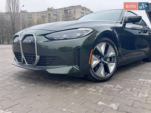 Зелений БМВ i4, об'ємом двигуна 0 л та пробігом 5 тис. км за 33300 $, фото 6 на Automoto.ua