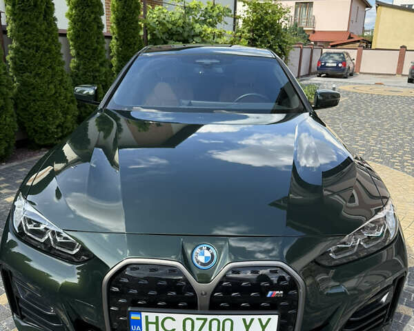 Зеленый БМВ i4, объемом двигателя 0 л и пробегом 17 тыс. км за 35500 $, фото 2 на Automoto.ua