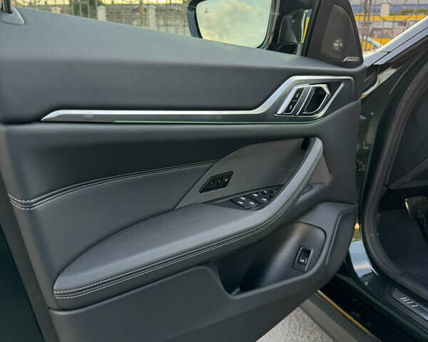 Зелений БМВ i4, об'ємом двигуна 0 л та пробігом 12 тис. км за 48500 $, фото 22 на Automoto.ua