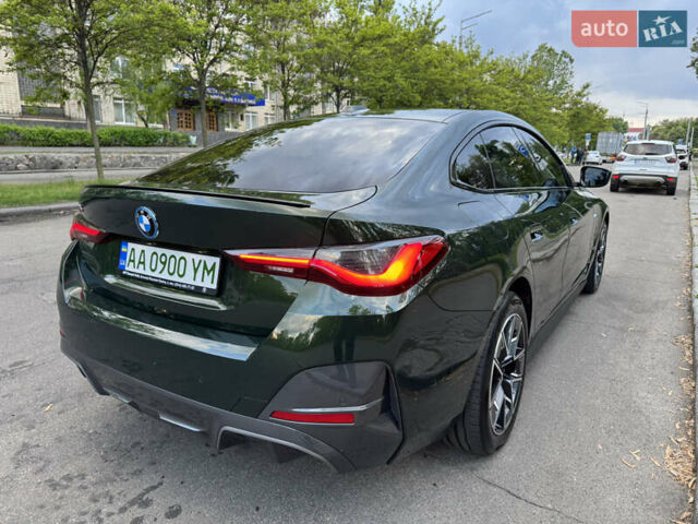 Зеленый БМВ i4, объемом двигателя 0 л и пробегом 27 тыс. км за 45900 $, фото 5 на Automoto.ua