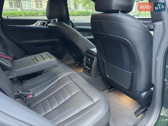 Зеленый БМВ i4, объемом двигателя 0 л и пробегом 27 тыс. км за 45900 $, фото 20 на Automoto.ua