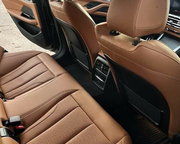 Зеленый БМВ i4, объемом двигателя 0 л и пробегом 47 тыс. км за 51700 $, фото 18 на Automoto.ua