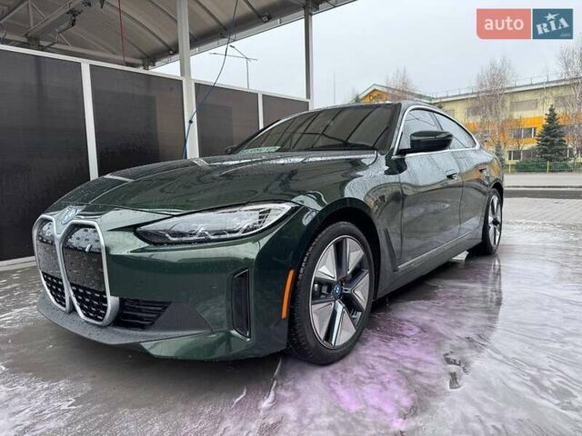 Зелений БМВ i4, об'ємом двигуна 0 л та пробігом 5 тис. км за 33300 $, фото 1 на Automoto.ua