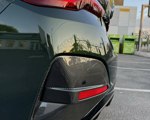 Зелений БМВ i4, об'ємом двигуна 0 л та пробігом 12 тис. км за 48500 $, фото 11 на Automoto.ua