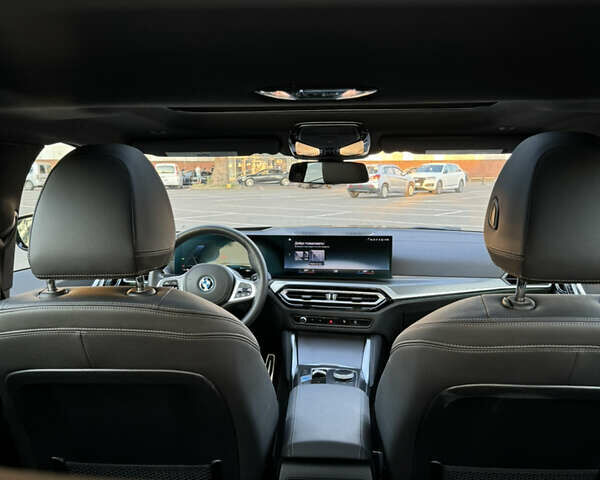 Зелений БМВ i4, об'ємом двигуна 0 л та пробігом 12 тис. км за 48500 $, фото 58 на Automoto.ua