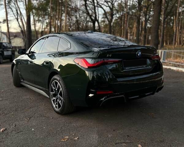 Зеленый БМВ i4, объемом двигателя 0 л и пробегом 47 тыс. км за 51700 $, фото 8 на Automoto.ua