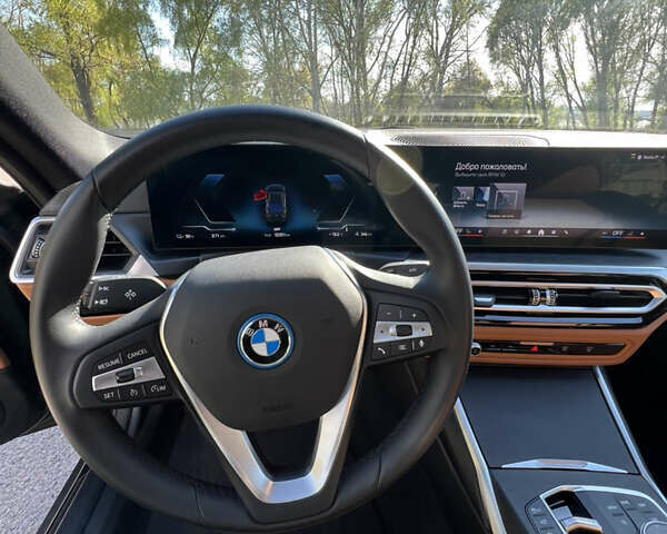 Зелений БМВ i4, об'ємом двигуна 0 л та пробігом 2 тис. км за 35000 $, фото 26 на Automoto.ua
