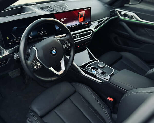 Зелений БМВ i4, об'ємом двигуна 0 л та пробігом 3 тис. км за 43000 $, фото 12 на Automoto.ua