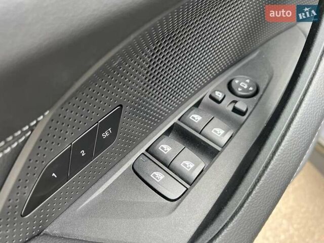 Зеленый БМВ i4, объемом двигателя 0 л и пробегом 8 тыс. км за 34990 $, фото 14 на Automoto.ua