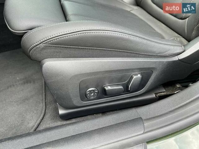 Зеленый БМВ i4, объемом двигателя 0 л и пробегом 8 тыс. км за 34990 $, фото 15 на Automoto.ua