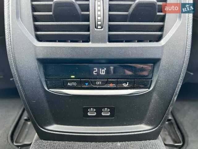 Зеленый БМВ i4, объемом двигателя 0 л и пробегом 8 тыс. км за 34990 $, фото 32 на Automoto.ua