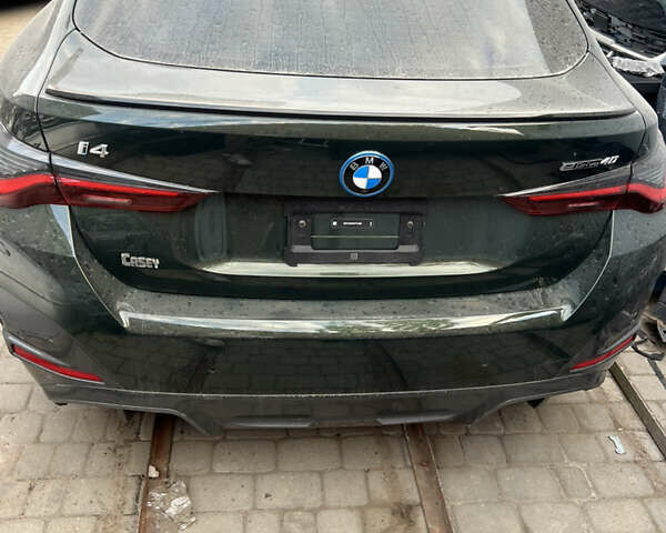 Зеленый БМВ i4, объемом двигателя 0 л и пробегом 7 тыс. км за 35950 $, фото 1 на Automoto.ua