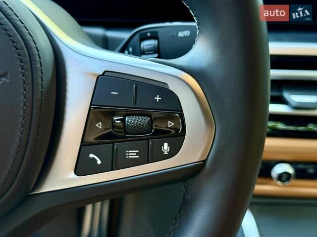 Зеленый БМВ i4, объемом двигателя 0 л и пробегом 8 тыс. км за 59500 $, фото 65 на Automoto.ua