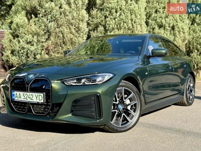 Зеленый БМВ i4, объемом двигателя 0 л и пробегом 8 тыс. км за 59500 $, фото 4 на Automoto.ua