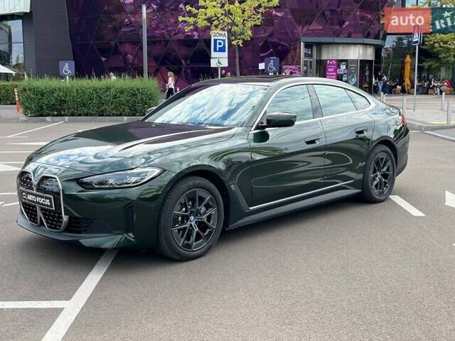 Зеленый БМВ i4, объемом двигателя 0 л и пробегом 8 тыс. км за 34990 $, фото 3 на Automoto.ua