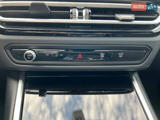 Зеленый БМВ i4, объемом двигателя 0 л и пробегом 8 тыс. км за 34990 $, фото 26 на Automoto.ua