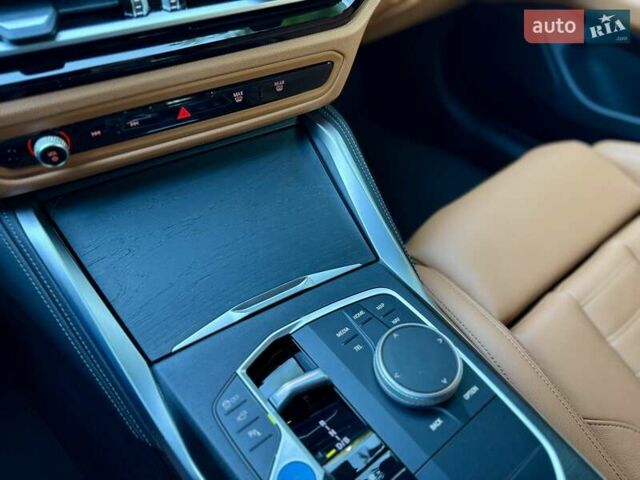 Зеленый БМВ i4, объемом двигателя 0 л и пробегом 8 тыс. км за 59500 $, фото 142 на Automoto.ua