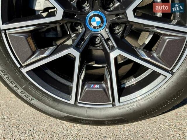 Зеленый БМВ i4, объемом двигателя 0 л и пробегом 8 тыс. км за 59500 $, фото 21 на Automoto.ua