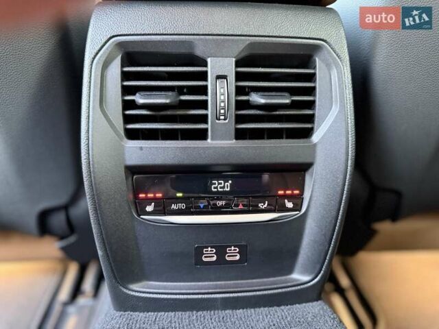 Зеленый БМВ i4, объемом двигателя 0 л и пробегом 8 тыс. км за 59500 $, фото 83 на Automoto.ua