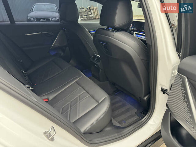 Білий БМВ i5, об'ємом двигуна 0 л та пробігом 10 тис. км за 57000 $, фото 16 на Automoto.ua