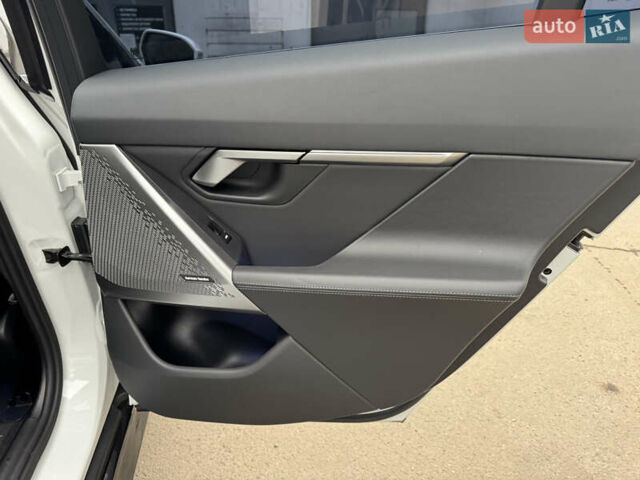 Білий БМВ i5, об'ємом двигуна 0 л та пробігом 10 тис. км за 57000 $, фото 15 на Automoto.ua