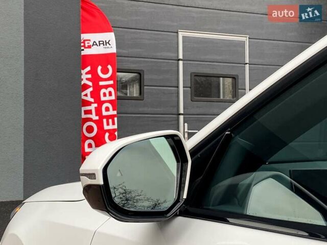 Білий БМВ i5, об'ємом двигуна 0 л та пробігом 20 тис. км за 55999 $, фото 41 на Automoto.ua