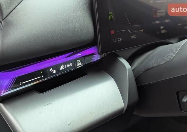 Белый БМВ i5, объемом двигателя 0 л и пробегом 11 тыс. км за 43999 $, фото 31 на Automoto.ua