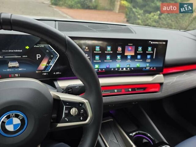 Белый БМВ i5, объемом двигателя 0 л и пробегом 3 тыс. км за 49999 $, фото 60 на Automoto.ua