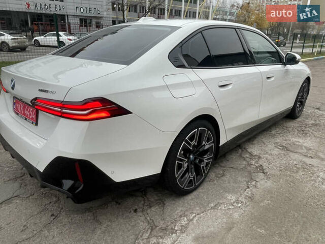 Белый БМВ i5, объемом двигателя 0 л и пробегом 20 тыс. км за 59000 $, фото 6 на Automoto.ua