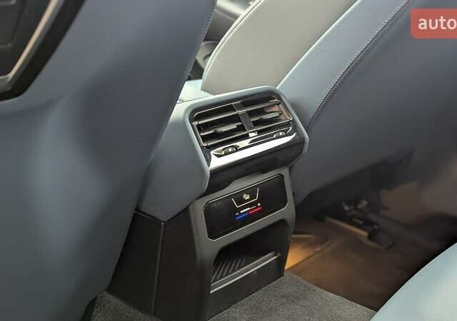 Белый БМВ i5, объемом двигателя 0 л и пробегом 11 тыс. км за 43999 $, фото 24 на Automoto.ua