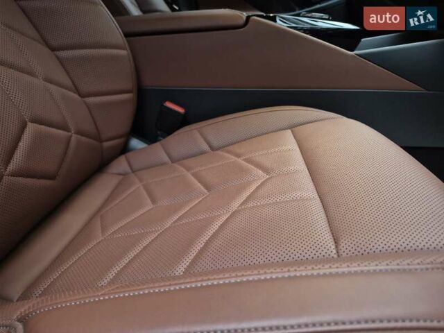 Белый БМВ i5, объемом двигателя 0 л и пробегом 18 тыс. км за 44950 $, фото 27 на Automoto.ua