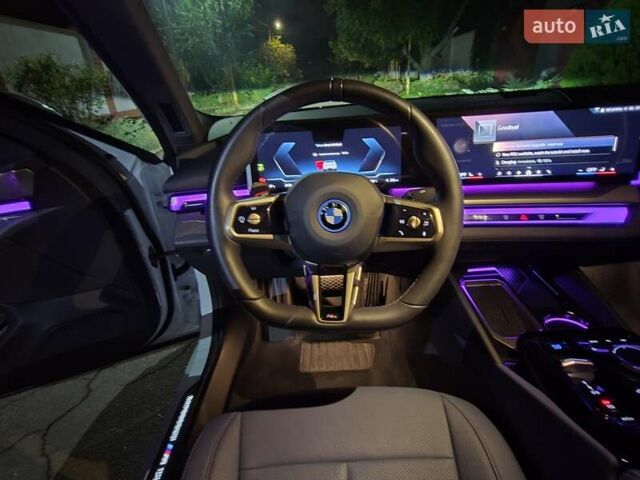 Белый БМВ i5, объемом двигателя 0 л и пробегом 3 тыс. км за 49999 $, фото 71 на Automoto.ua