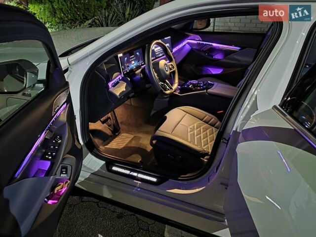 Белый БМВ i5, объемом двигателя 0 л и пробегом 3 тыс. км за 49999 $, фото 68 на Automoto.ua