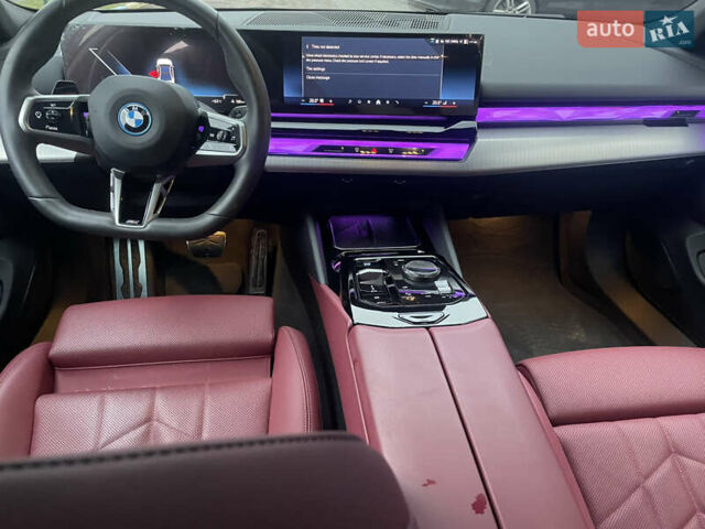 Белый БМВ i5, объемом двигателя 0 л и пробегом 20 тыс. км за 59000 $, фото 8 на Automoto.ua