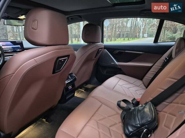 Белый БМВ i5, объемом двигателя 0 л и пробегом 18 тыс. км за 44950 $, фото 21 на Automoto.ua