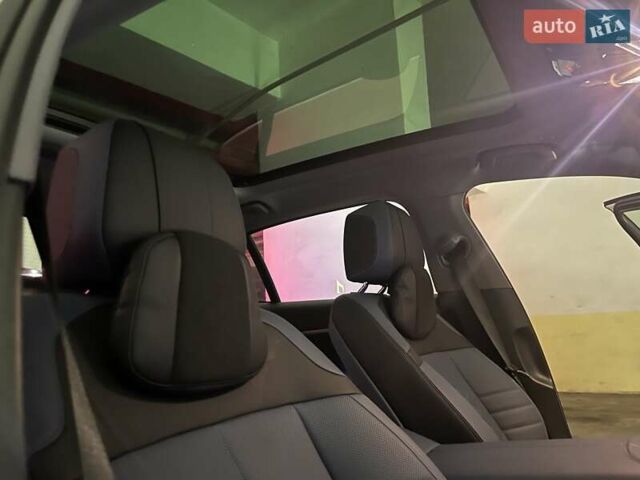 Білий БМВ i5, об'ємом двигуна 0 л та пробігом 2 тис. км за 47500 $, фото 10 на Automoto.ua