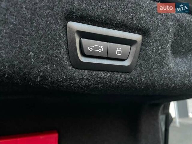 Черный БМВ i5, объемом двигателя 0 л и пробегом 11 тыс. км за 59900 $, фото 49 на Automoto.ua