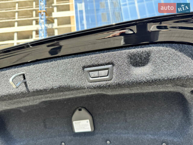 Чорний БМВ i5, об'ємом двигуна 0 л та пробігом 10 тис. км за 61900 $, фото 50 на Automoto.ua