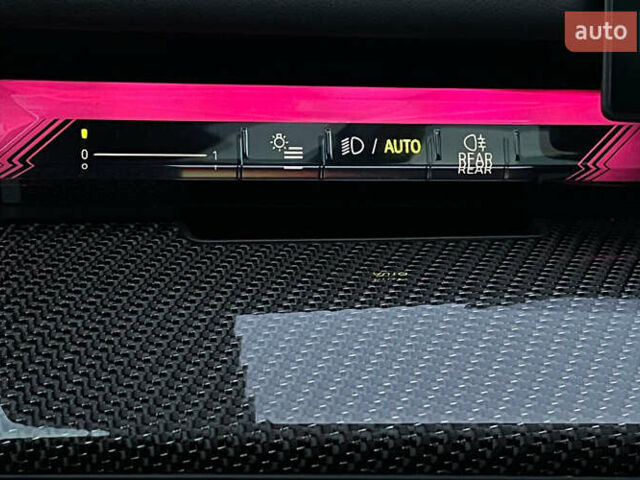 Черный БМВ i5, объемом двигателя 0 л и пробегом 32 тыс. км за 57000 $, фото 20 на Automoto.ua