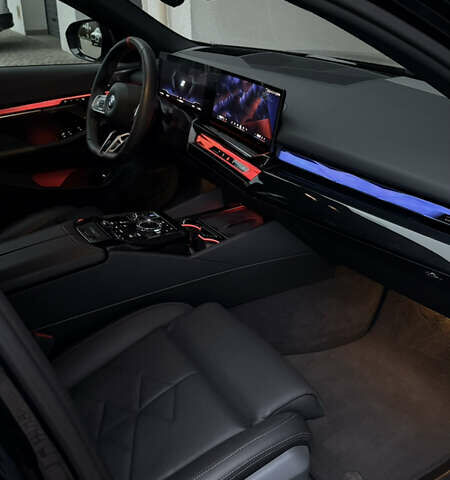 Чорний БМВ i5, об'ємом двигуна 0 л та пробігом 8 тис. км за 77000 $, фото 12 на Automoto.ua