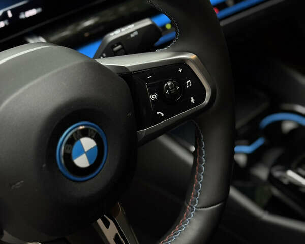 Чорний БМВ i5, об'ємом двигуна 0 л та пробігом 8 тис. км за 77000 $, фото 36 на Automoto.ua