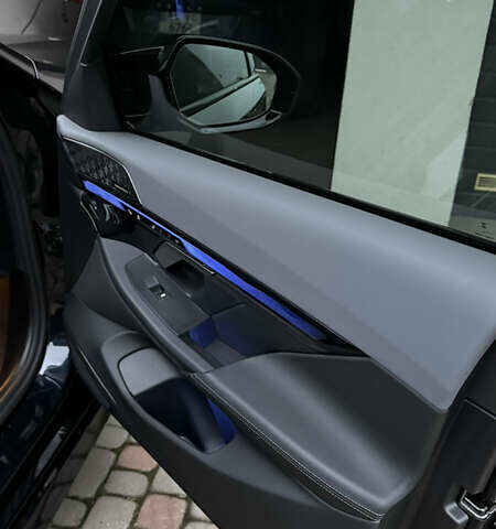 Чорний БМВ i5, об'ємом двигуна 0 л та пробігом 8 тис. км за 77000 $, фото 13 на Automoto.ua