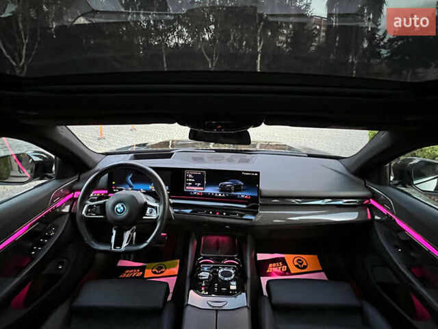 Черный БМВ i5, объемом двигателя 0 л и пробегом 32 тыс. км за 57000 $, фото 9 на Automoto.ua