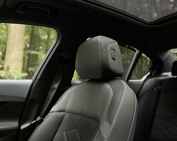 Чорний БМВ i5, об'ємом двигуна 0 л та пробігом 8 тис. км за 77000 $, фото 37 на Automoto.ua