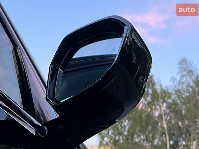 Черный БМВ i5, объемом двигателя 0 л и пробегом 32 тыс. км за 57000 $, фото 34 на Automoto.ua