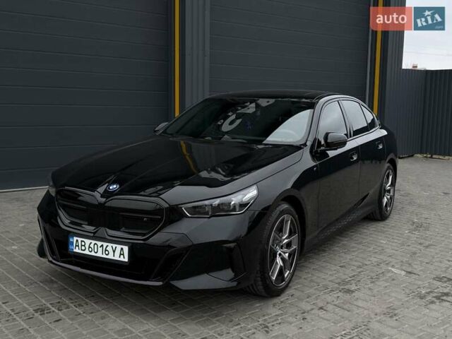 Черный БМВ i5, объемом двигателя 0 л и пробегом 3 тыс. км за 57400 $, фото 4 на Automoto.ua